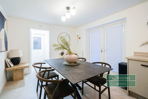 Photo 9- click for photo gallery